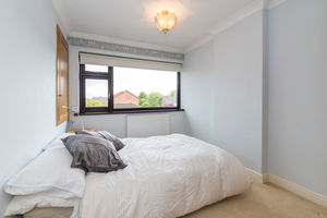 Bed- click for photo gallery